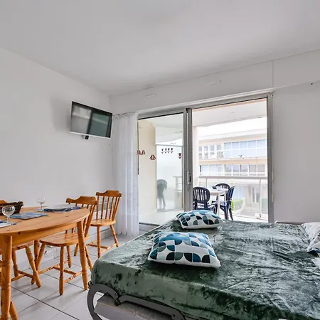 Ecume - 20m - Balcon Apartment *